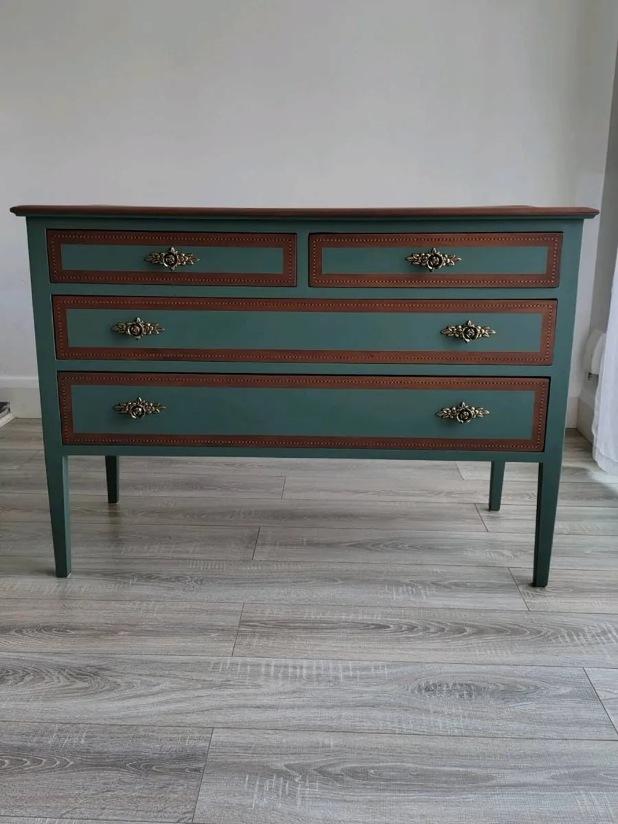 Antique chest of drawers/hall table - Image 2
