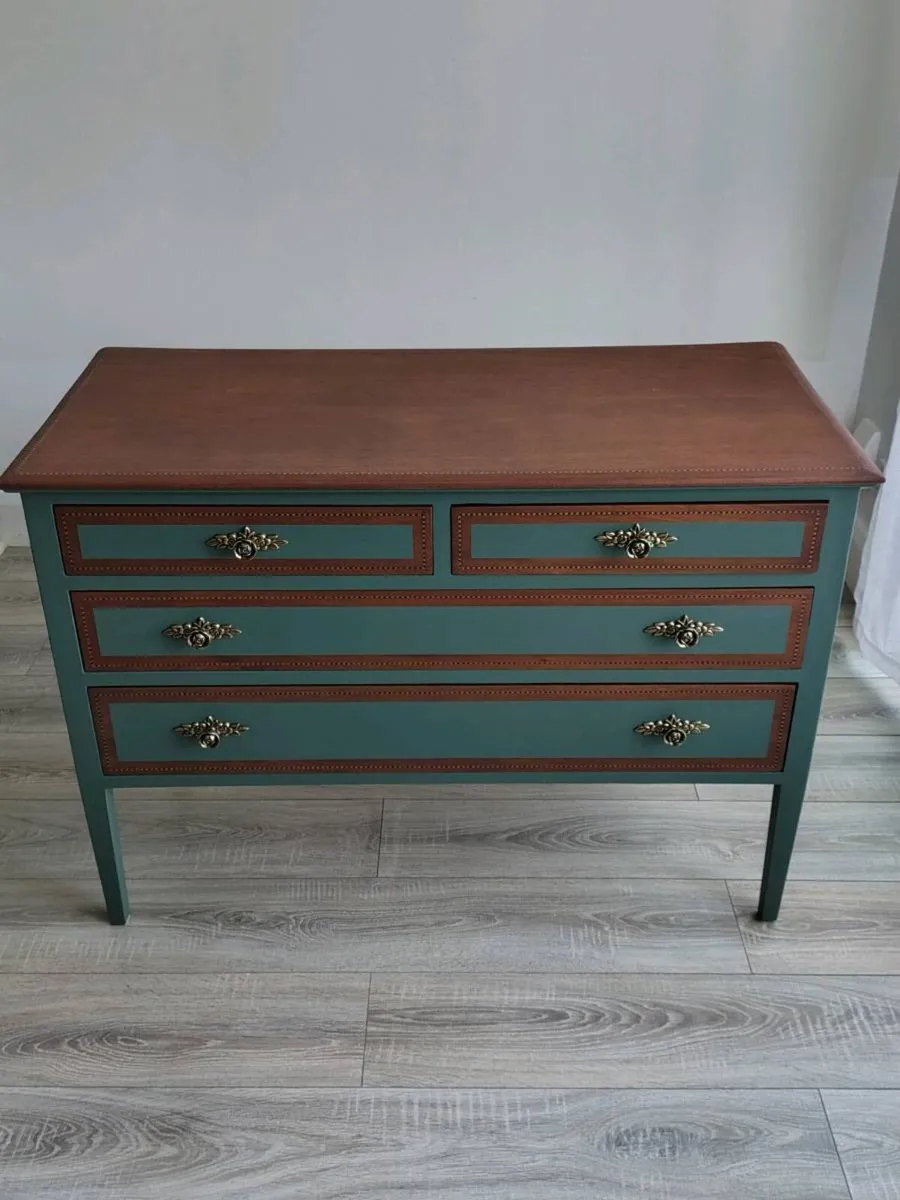 Antique chest of drawers/hall table - Image 3