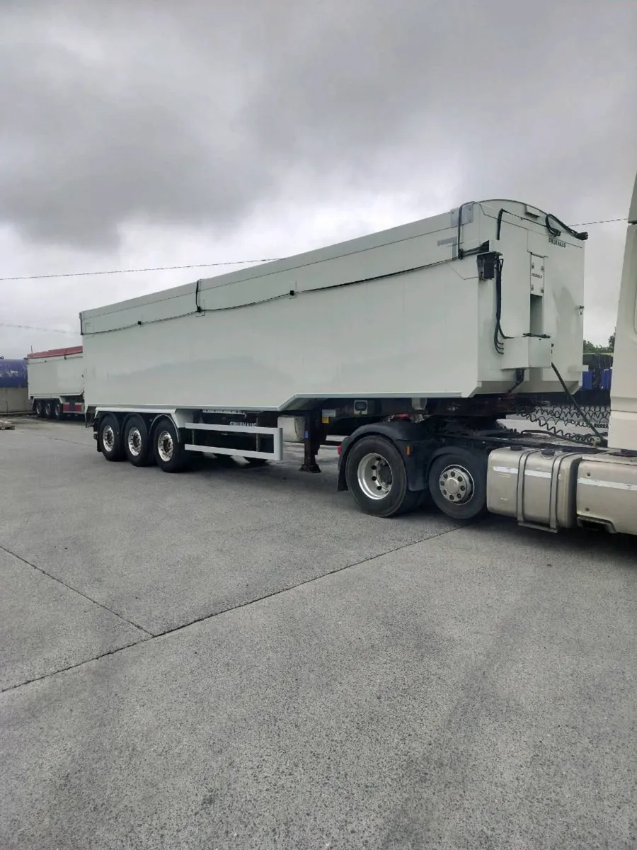 2022 Fruehauf Bulk Tipper - Image 1
