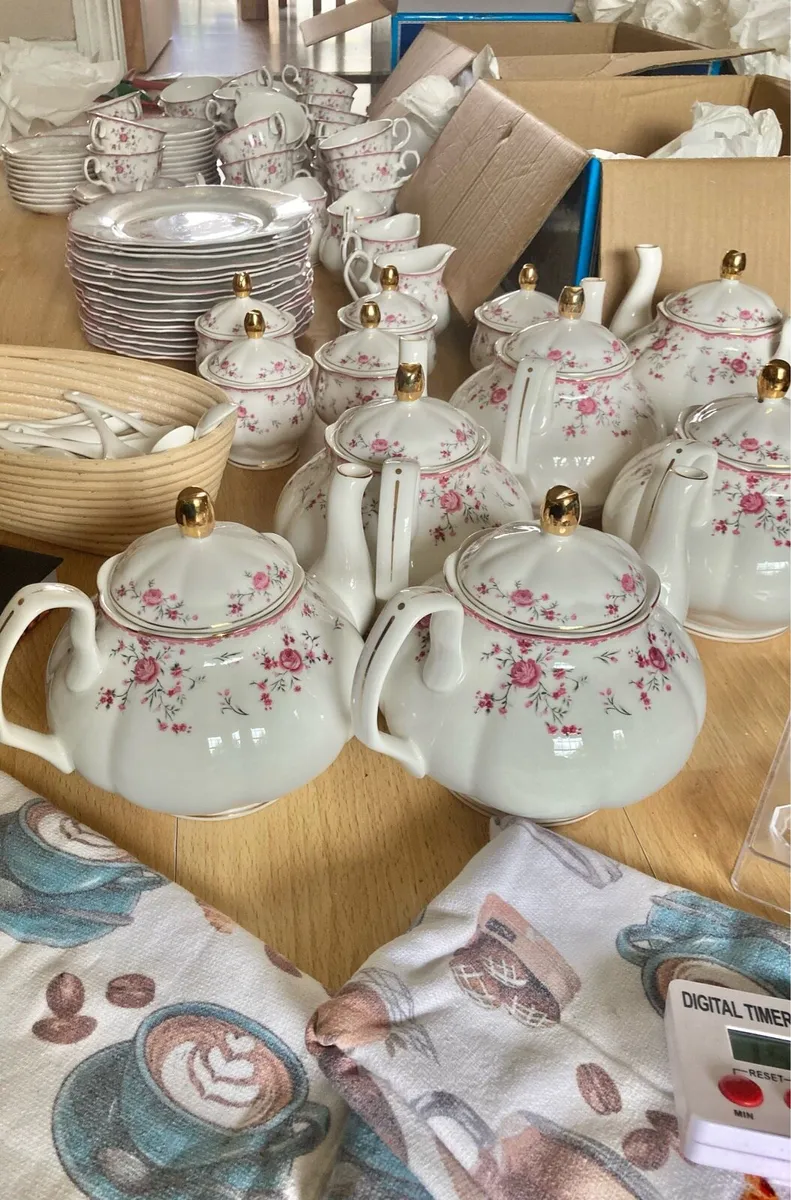 Tea Service  Porcelain Teasets for 30 x people - Image 2