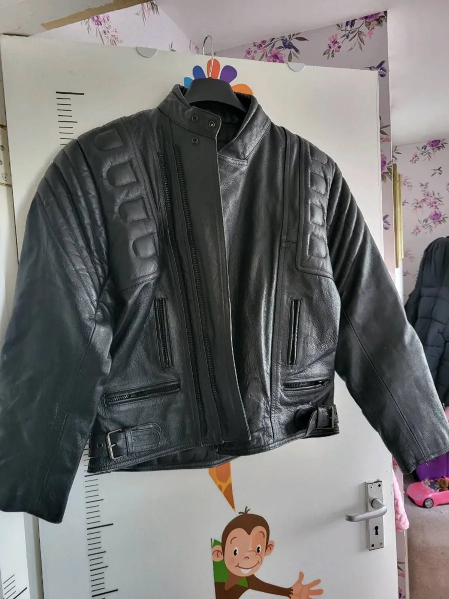 Motorcycle leather jacket - Image 1