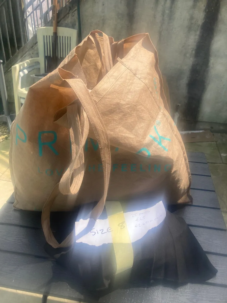 MASSIVE RESELLER CLOTHING BUNDLE – SIZE 8 - Image 4