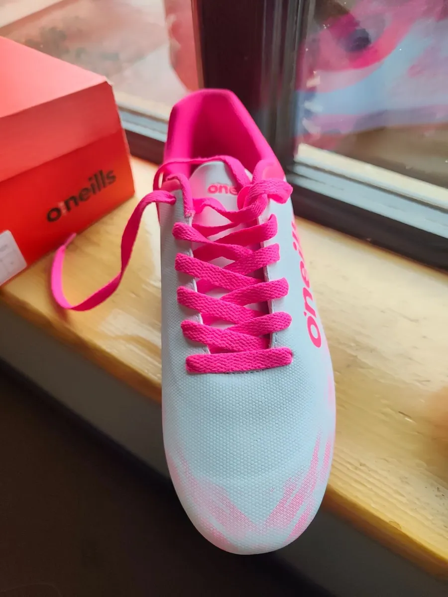Football boots - Image 4