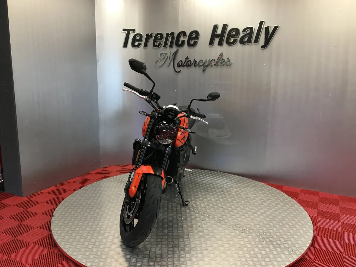 2023 Triumph Trident 660 ''Finance Available'' - Image 3