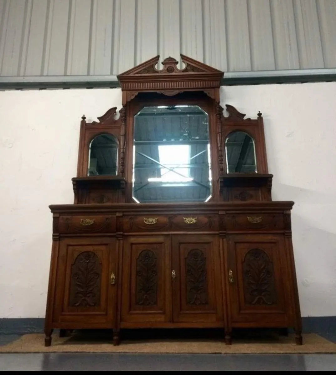 Large Antique c.1910 mahogany side board cabinet - Image 1