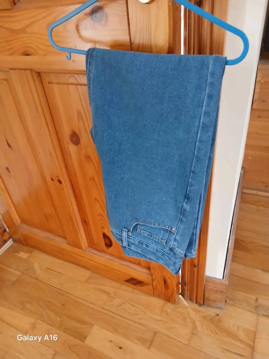 2 pairs of mens denim jeans brand new can deliver - Image 4