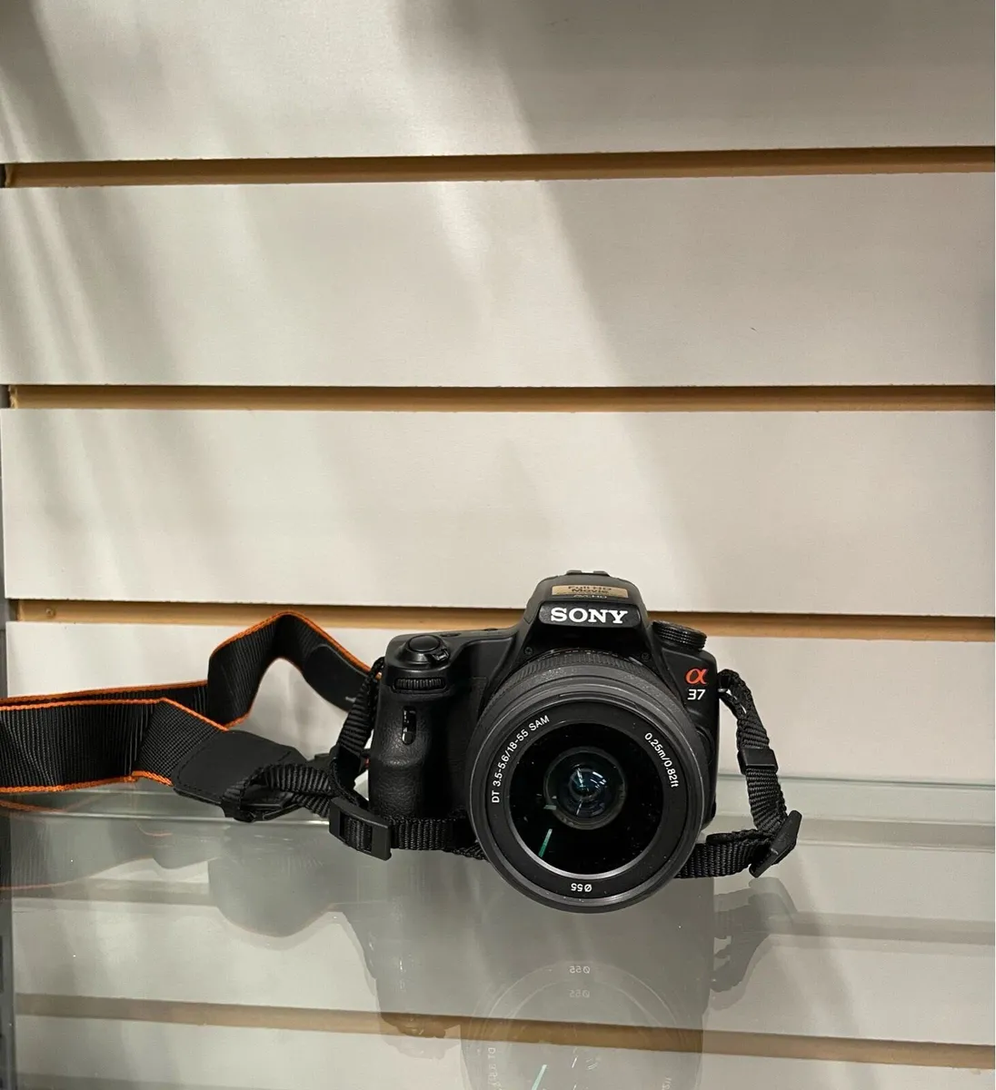 Sony Alpha Slt 37+ - Image 1