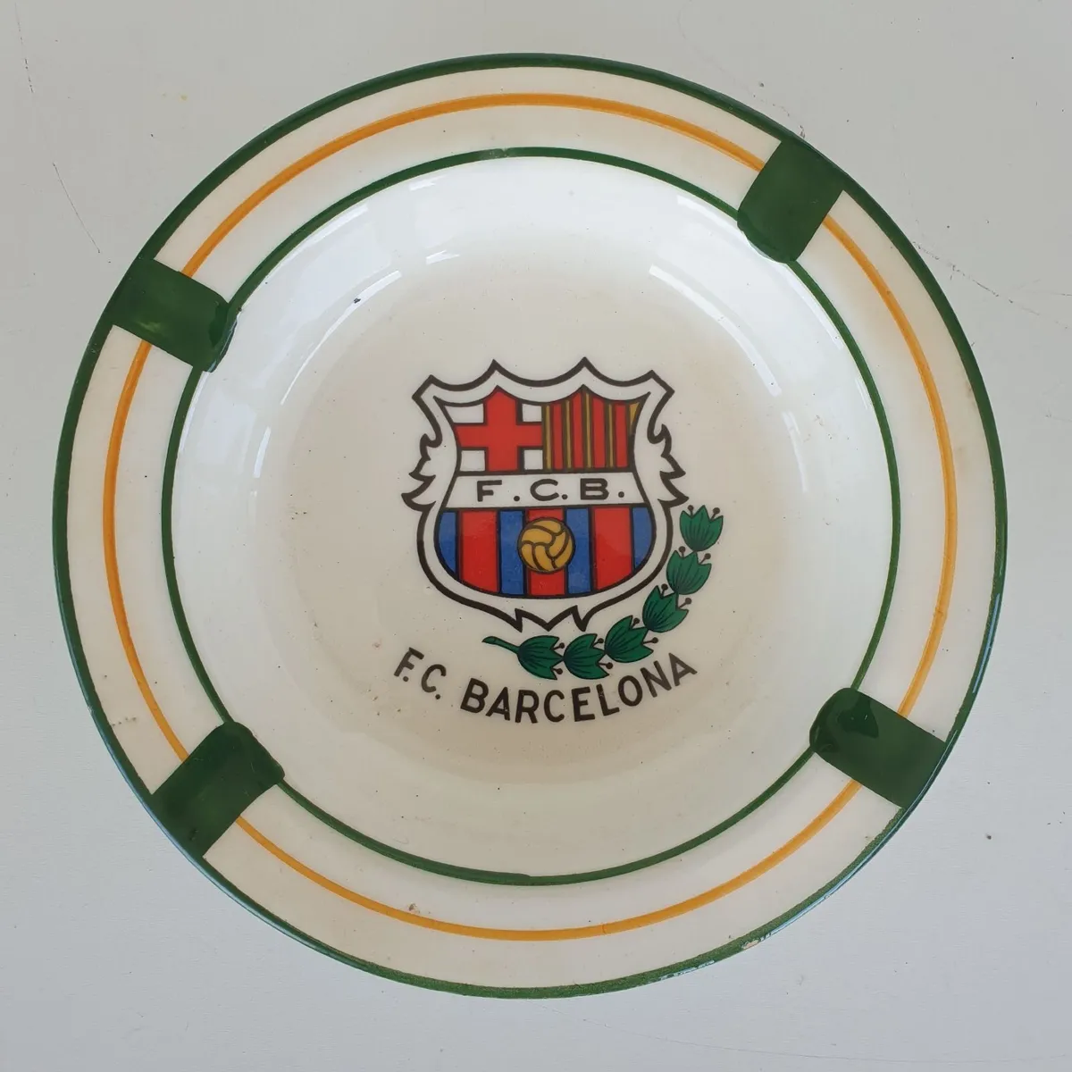 FC Barcelona ceramic ashtray vintage - Image 1