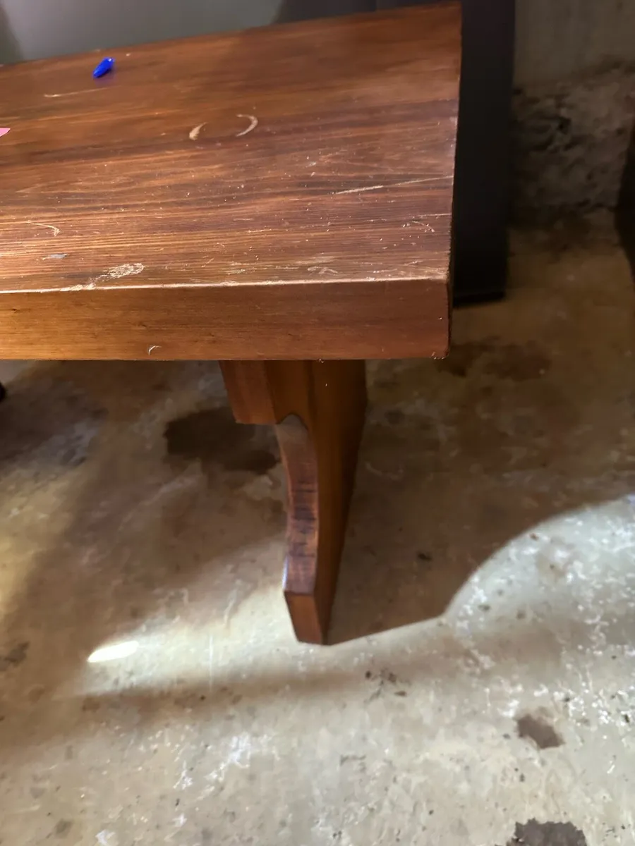 Pair of hard wood coffee tables - Image 4