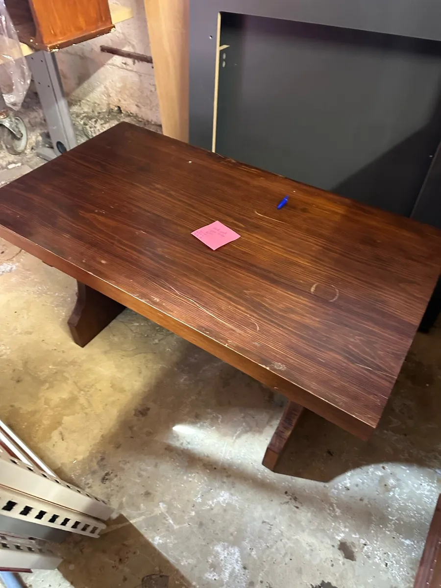 Pair of hard wood coffee tables - Image 1