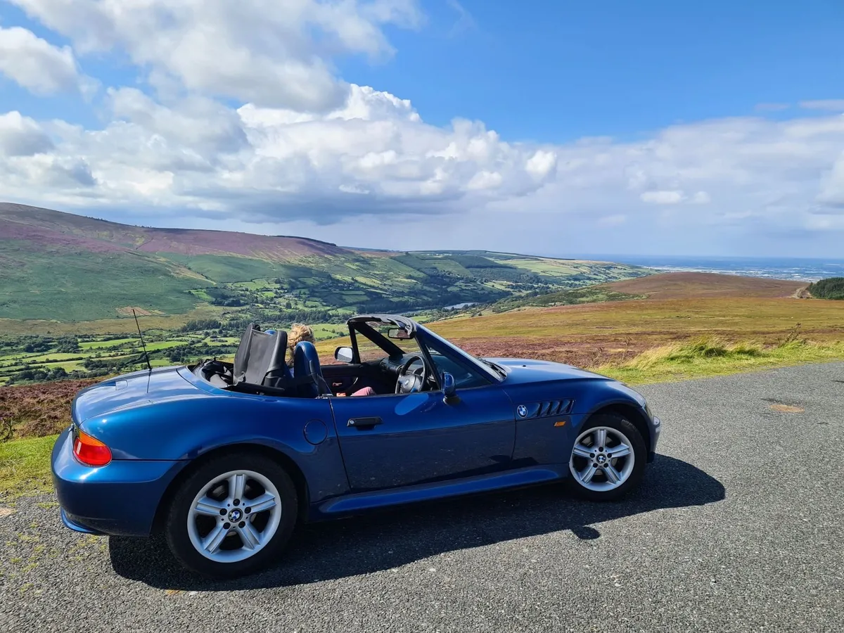 BMW Z3 Convertible - mystic blue with low miles - Image 3