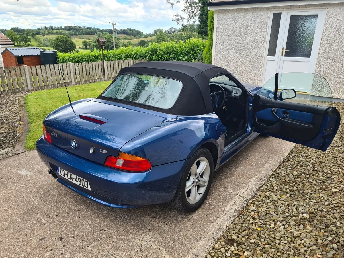 BMW Z3 Convertible - mystic blue with low miles - Image 4