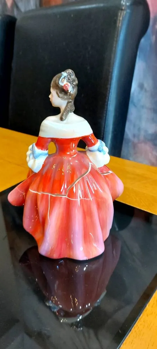 Royal Doulton Southern Belle HN 2229. - Image 2