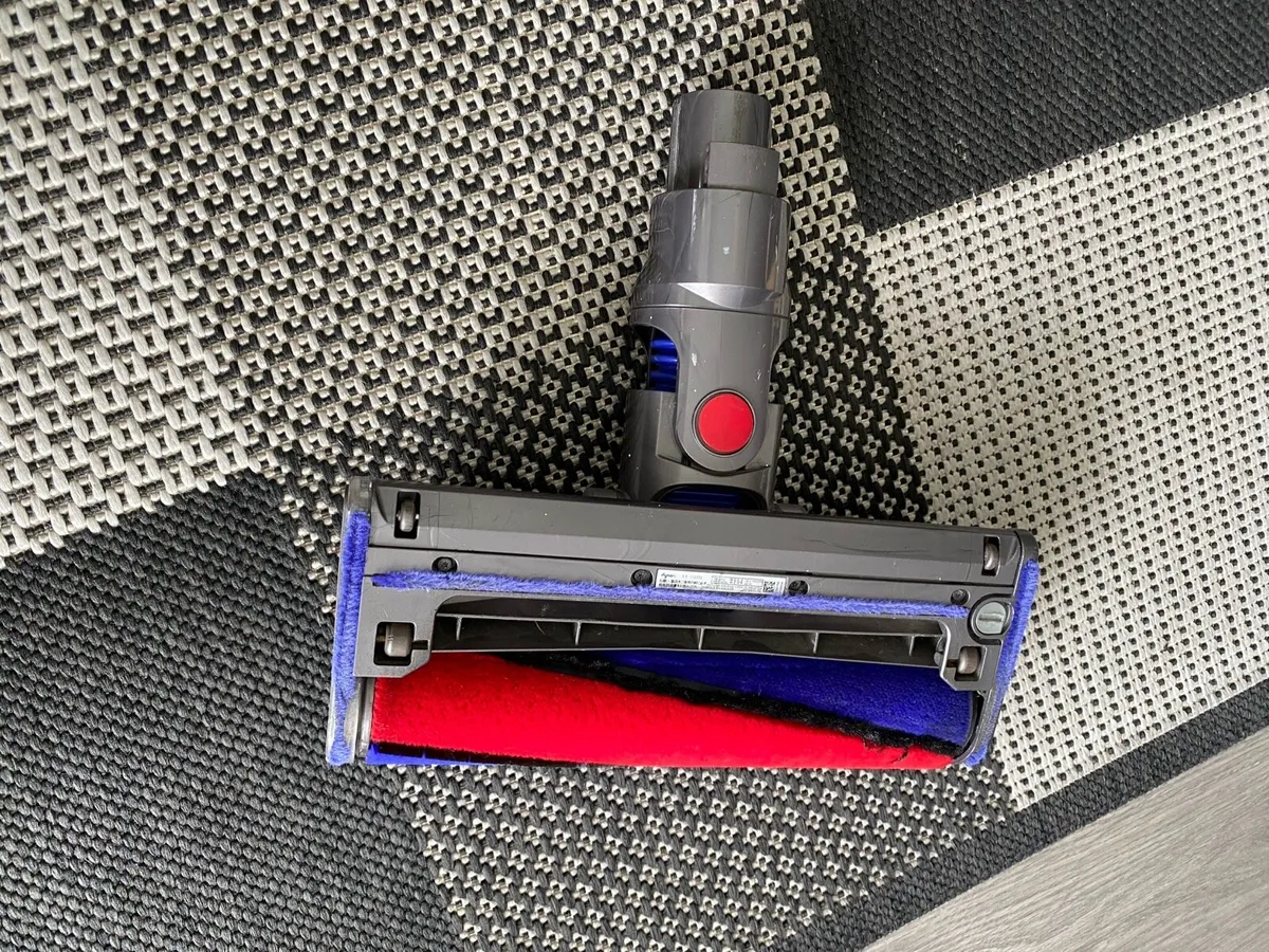 Dyson hover head - Image 3