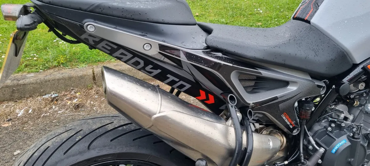KTM 790 Duke - Image 4