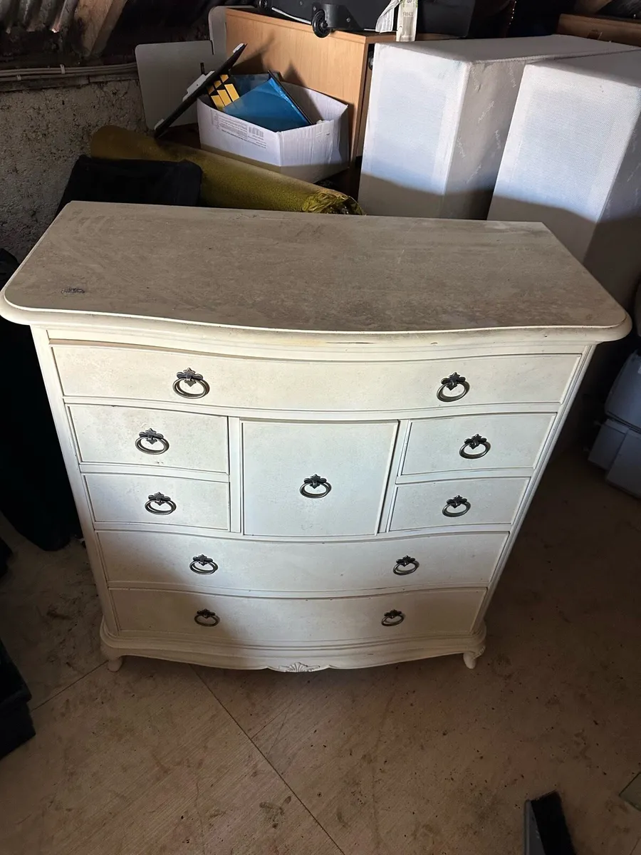 Chest of drawers - Image 2