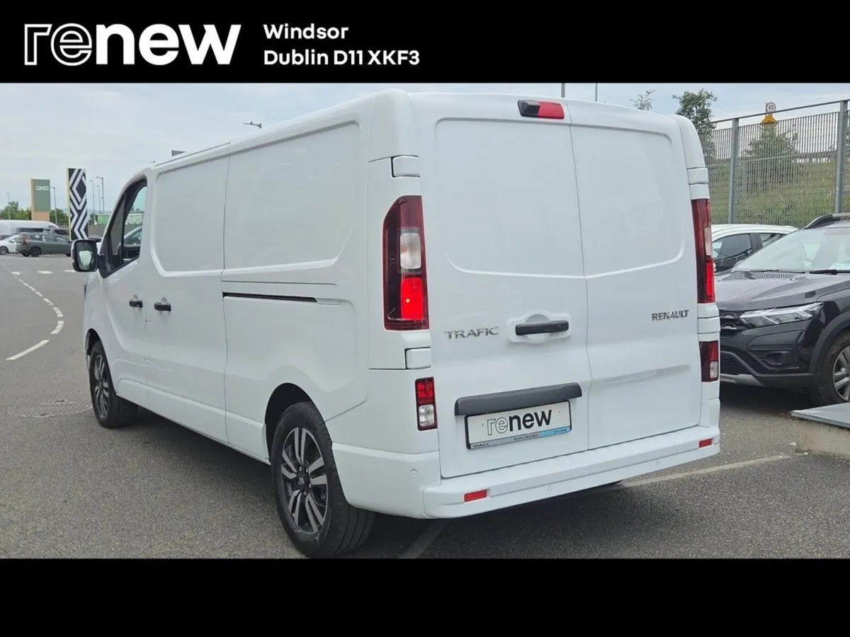 Renault Trafic LL30 BLUE DCI 170 EXTRA SPORT PANEL - Image 3