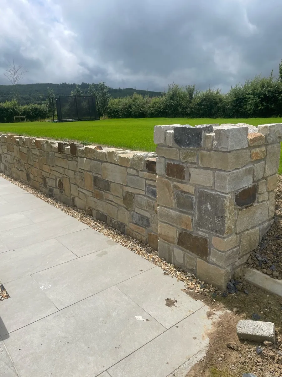 Building Stone - Image 1