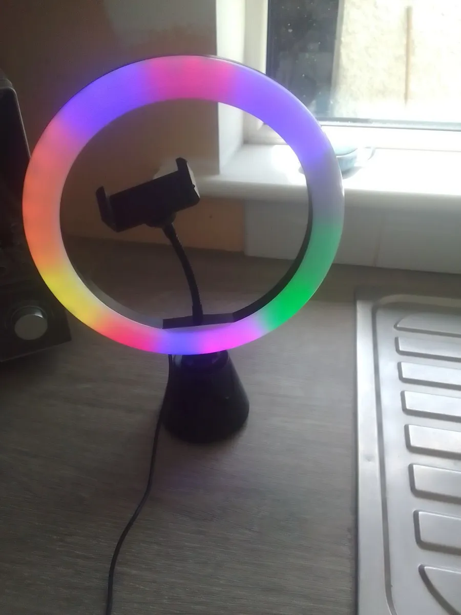 Ring light - Image 1