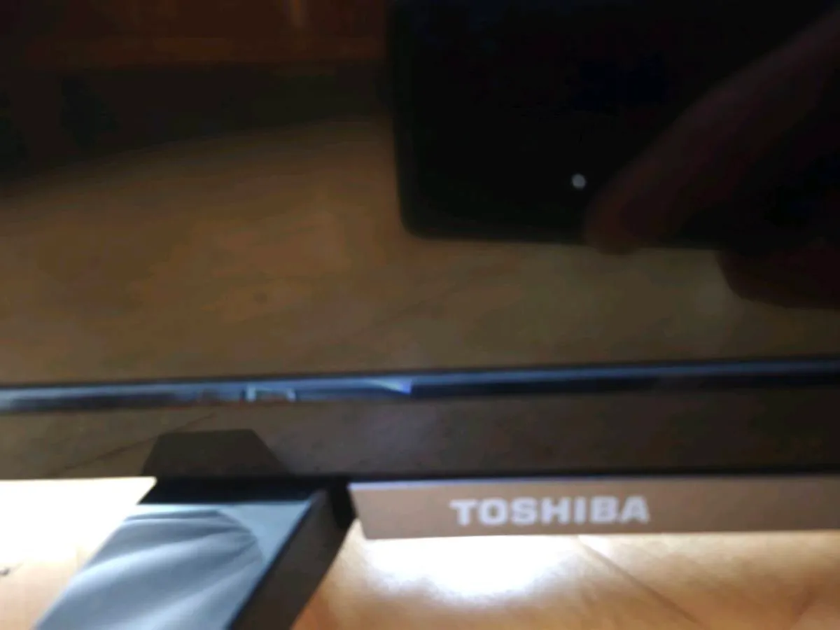 TV Toshiba - Image 4