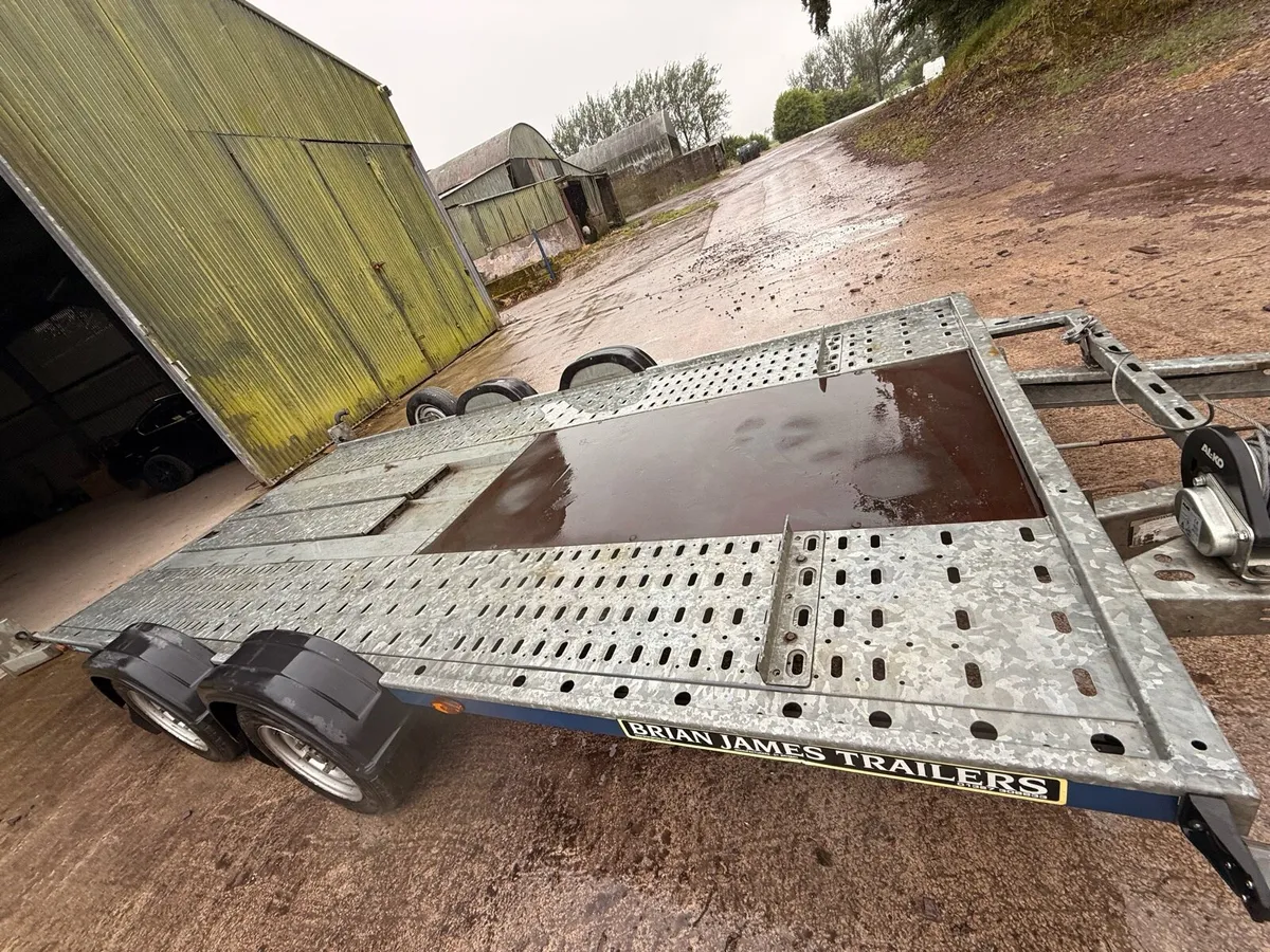 Brian James Trailer perfect condition - Image 2