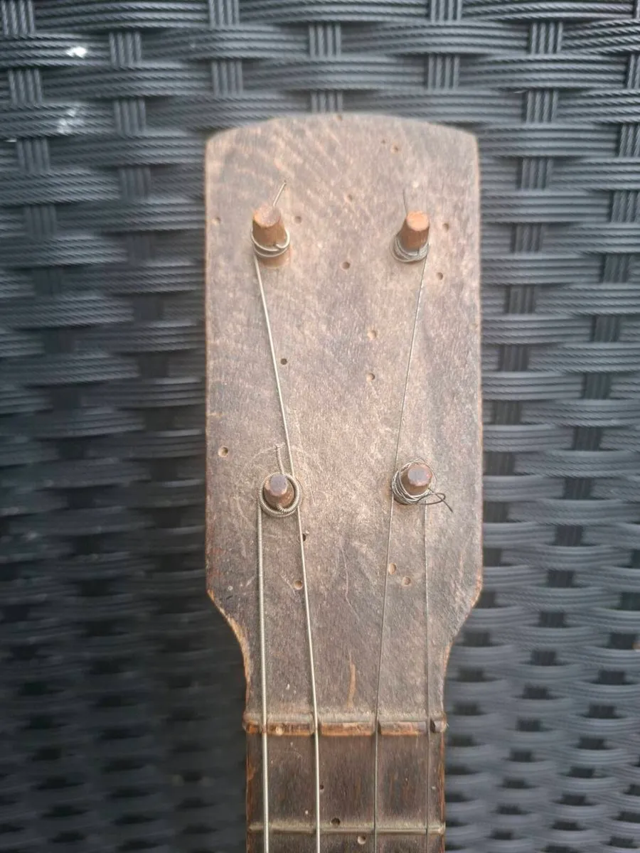 Antique 1920's Banjolele - Image 4