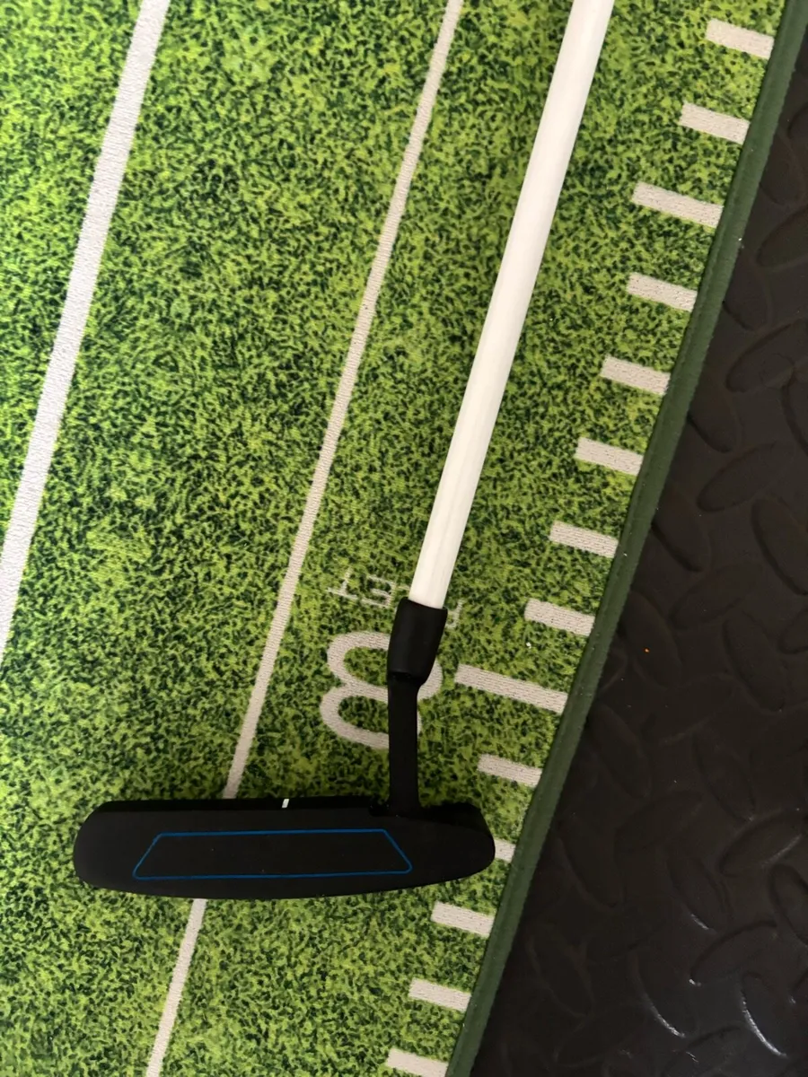 Wilson deep red light junior putter - Image 3
