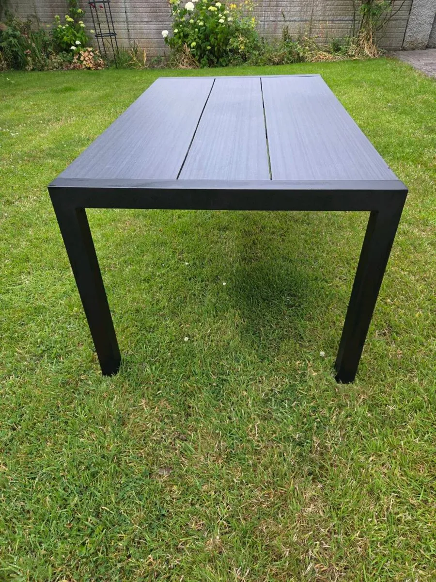 Garden Table - Image 2