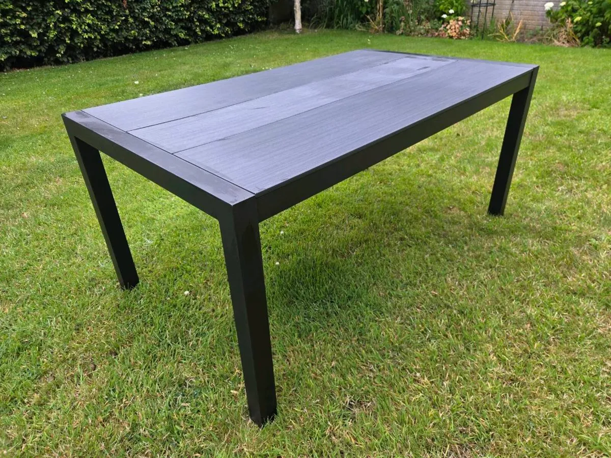 Garden Table - Image 4