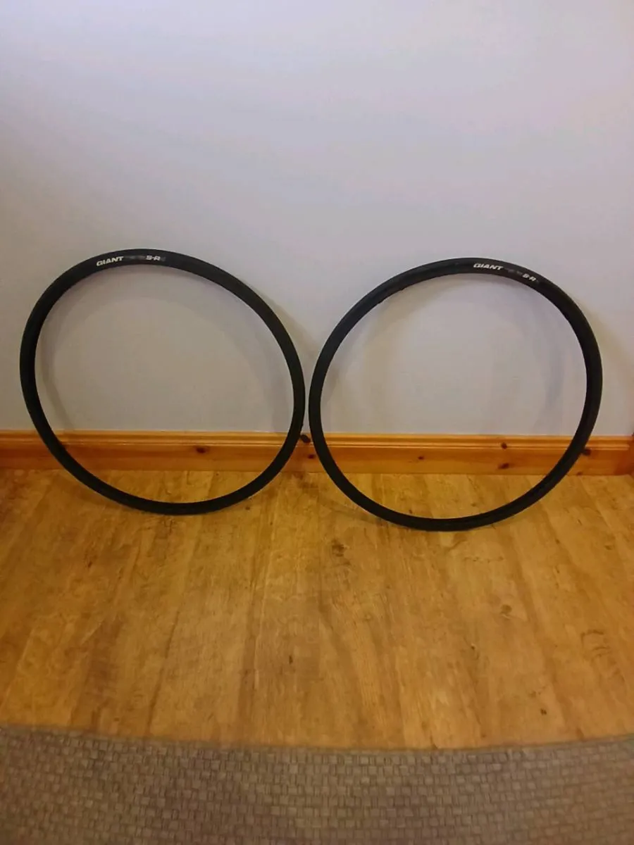Bicycle Tyres - Image 1