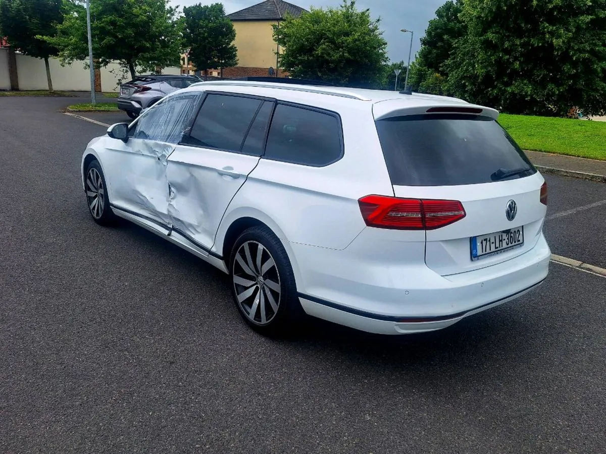 17 VW PASSAT 1.6 TDI GT - Image 4