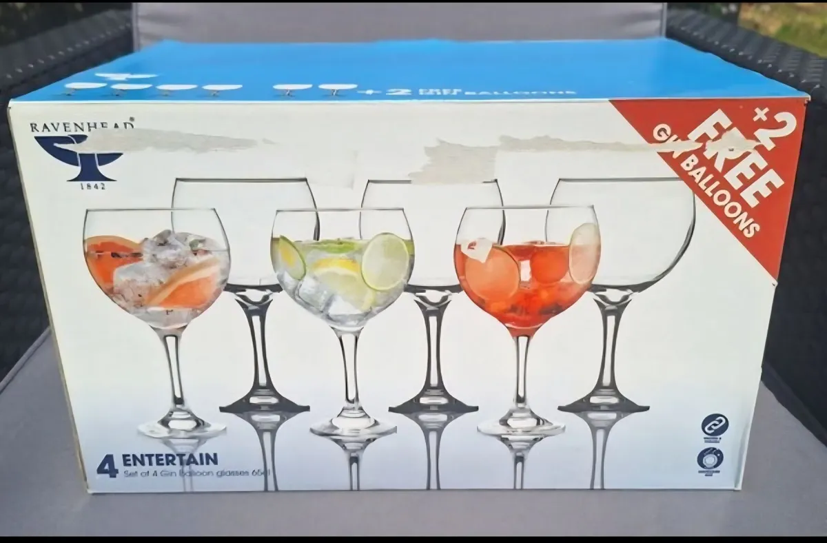 Set of 6 Ravenhead Gin Balloon Glasses - Image 1