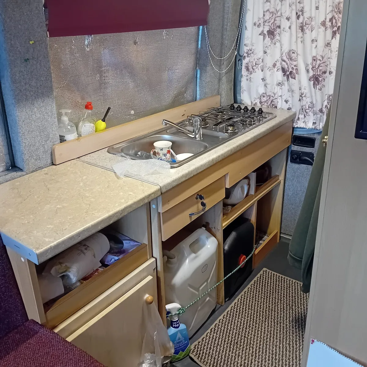 2003 Converted Campervan - Image 2