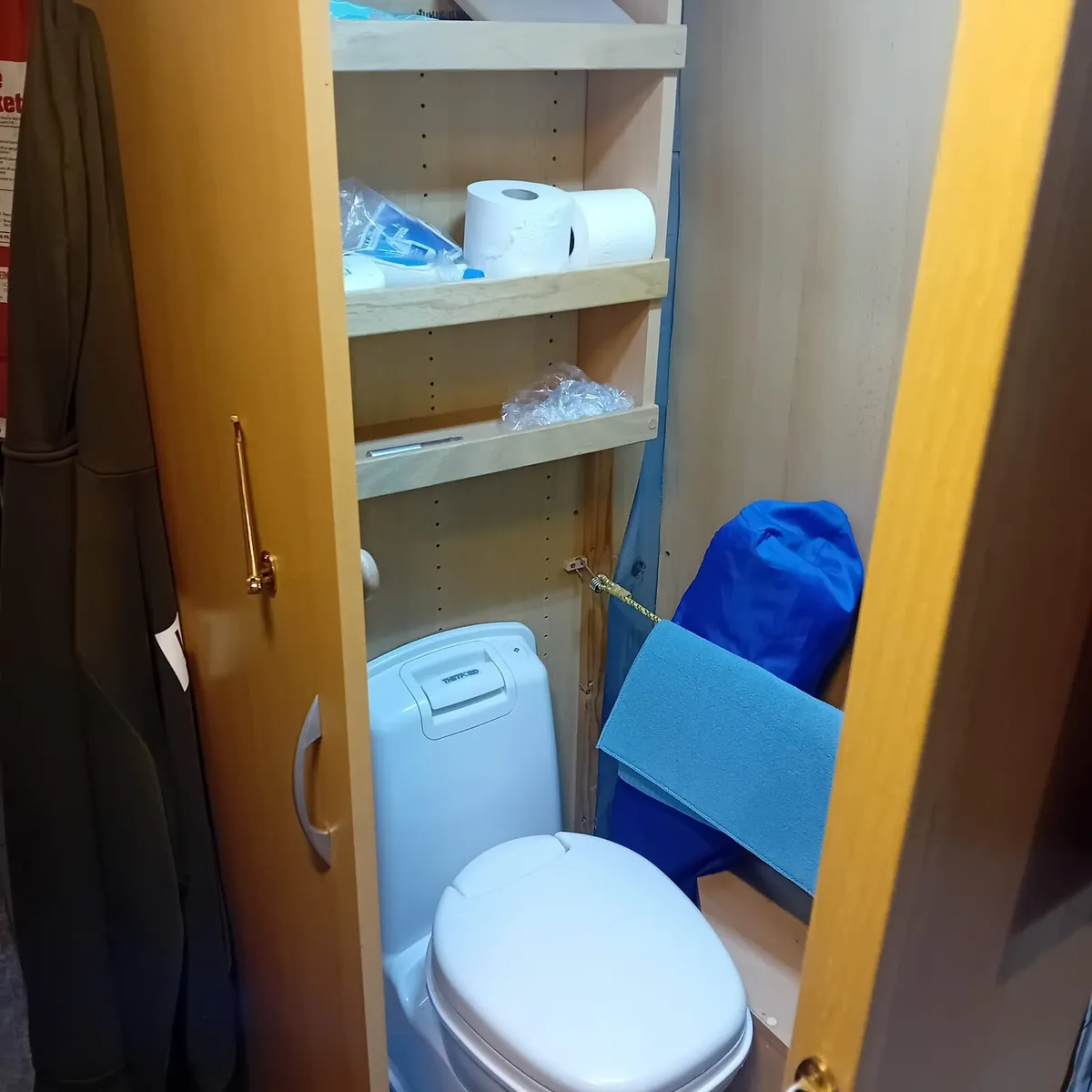 2003 Converted Campervan - Image 3