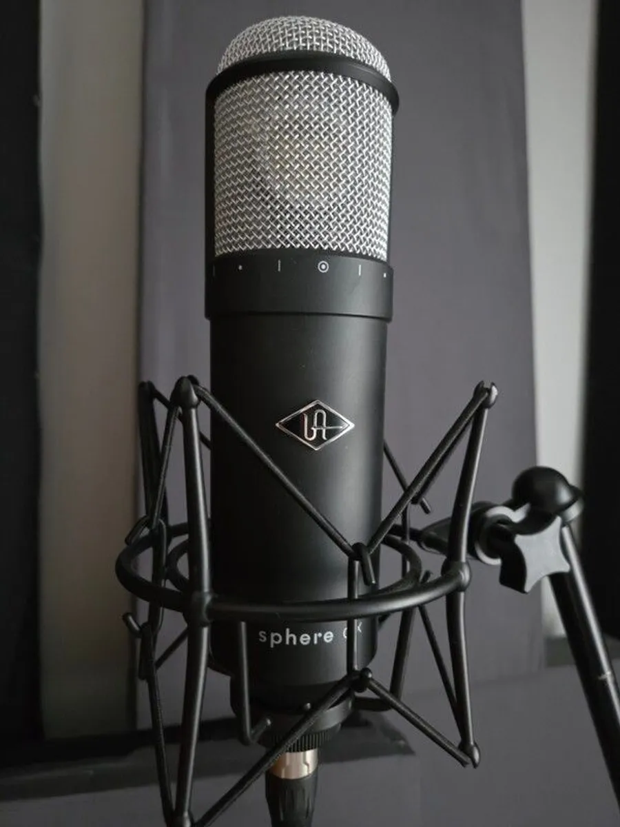 universal audio sphere dlx. Brand new - Image 1