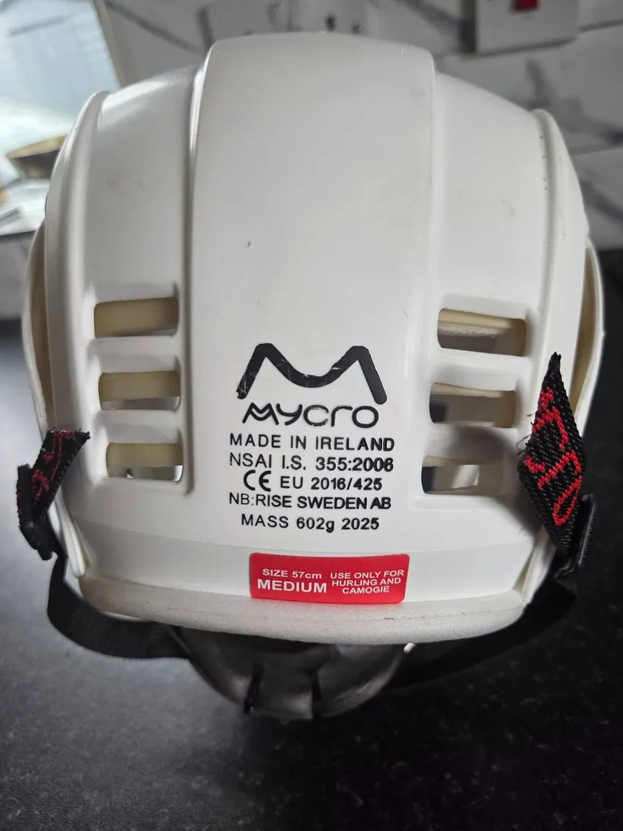 Mycro Xtra Lite Hurling/ Camogie Helmet - Image 2