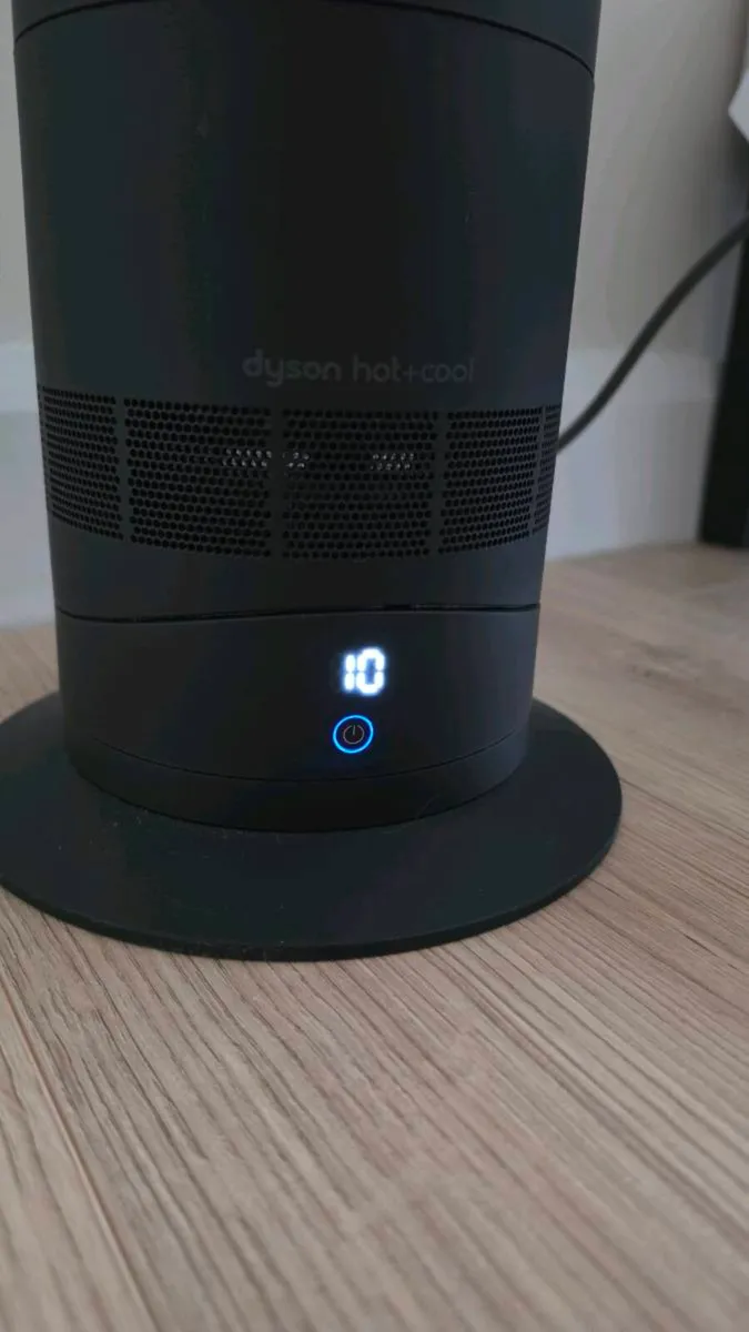 Dyson Hot + Cool Fan  AM09 - Image 4