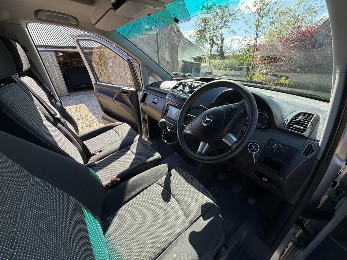 142 Mercedes Vito 116 Premium 163BHP - Plus VAT - Image 4