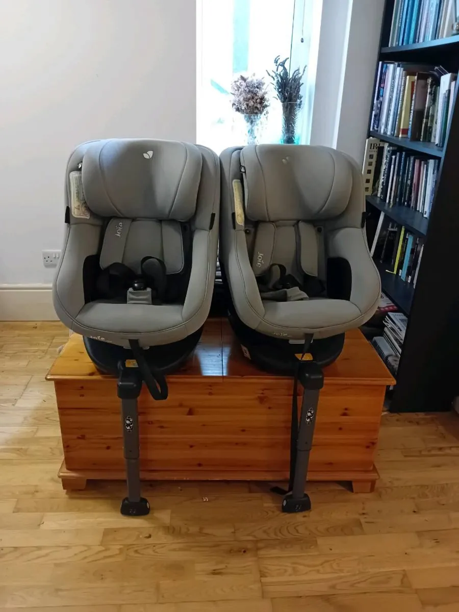 Joie 360 Spin Car Seats/Highchairs/OutnAbout - Image 2