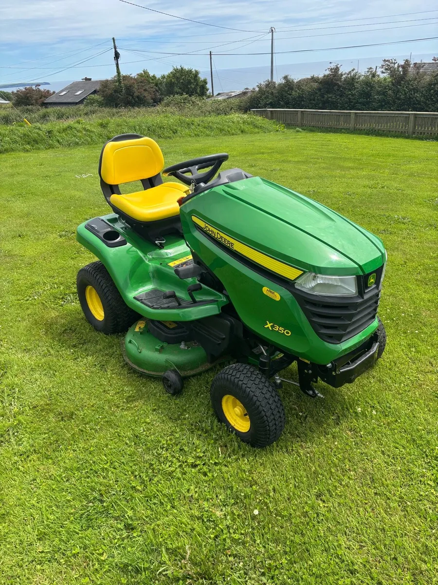 Ride on Lawnmower - Image 4