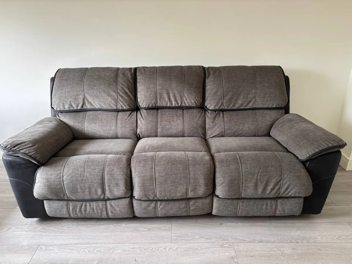 Potts 3 Seater Sofa | Manual Recliner | Grey - Image 3