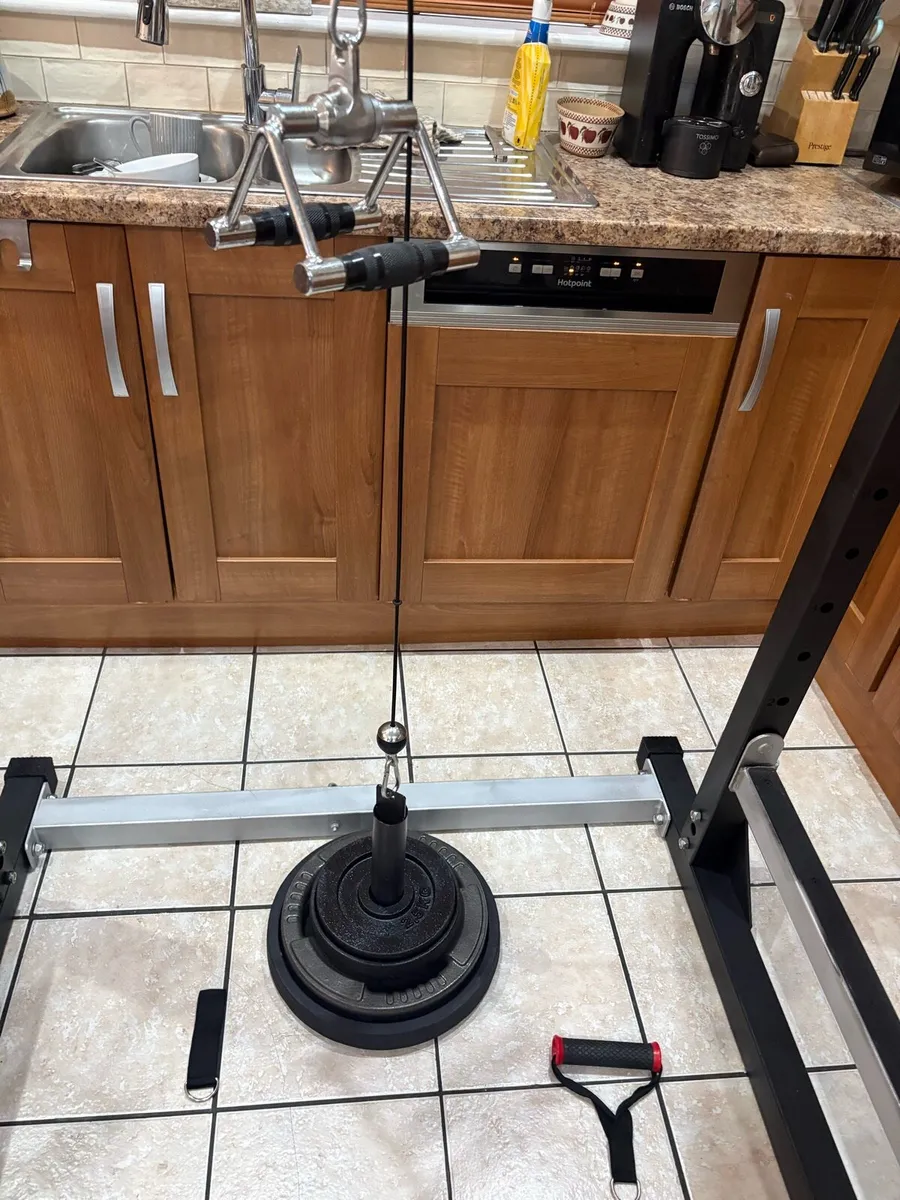 GYM 350 KILO RATED SQUAT POWER RACK + ALL SET UP!! - Image 4