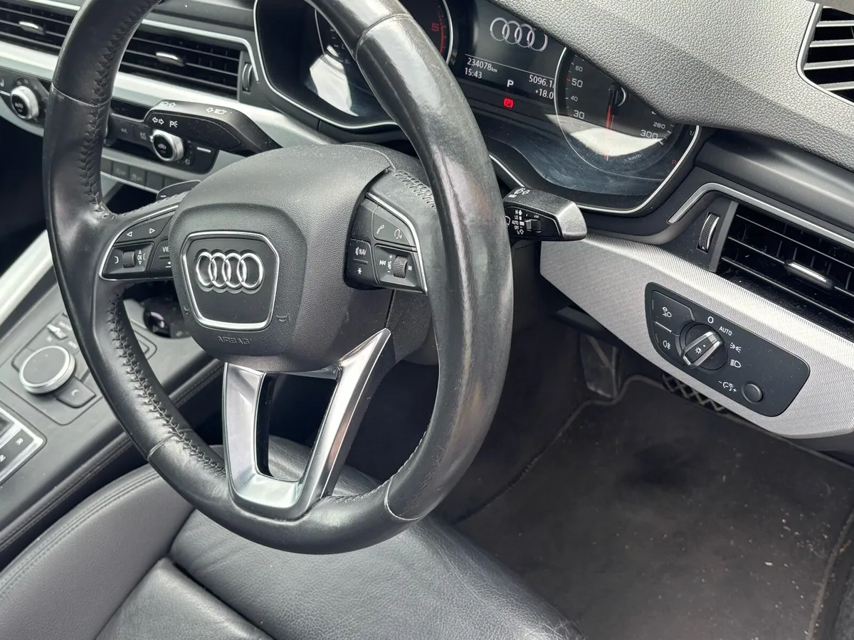 Audi A4 - Image 1
