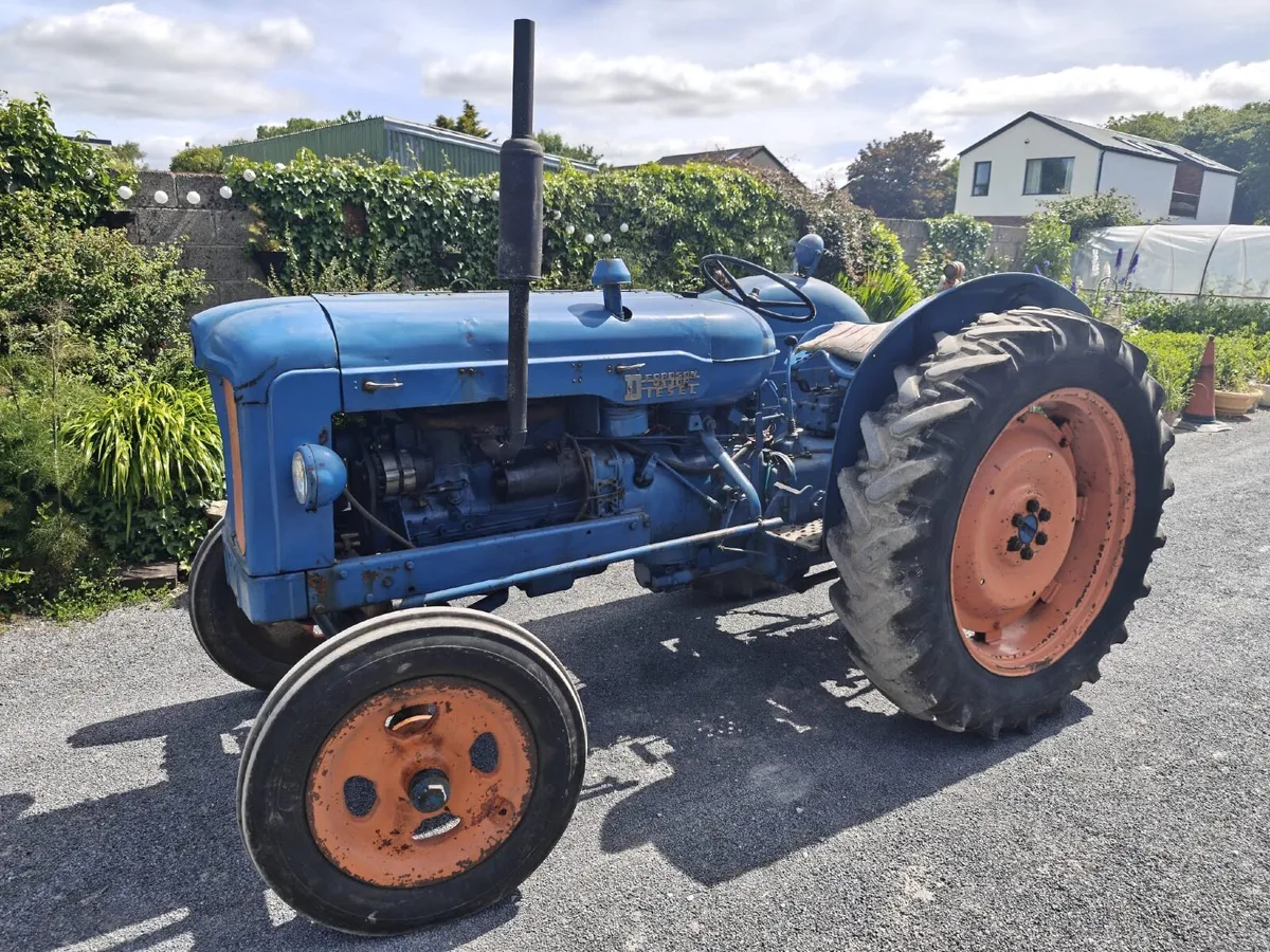 Vintage tractor 1955 Fordson Major - Image 1