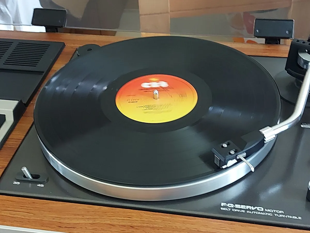 National Panasonic Stereo Music Centre, SG-2070L - Image 3