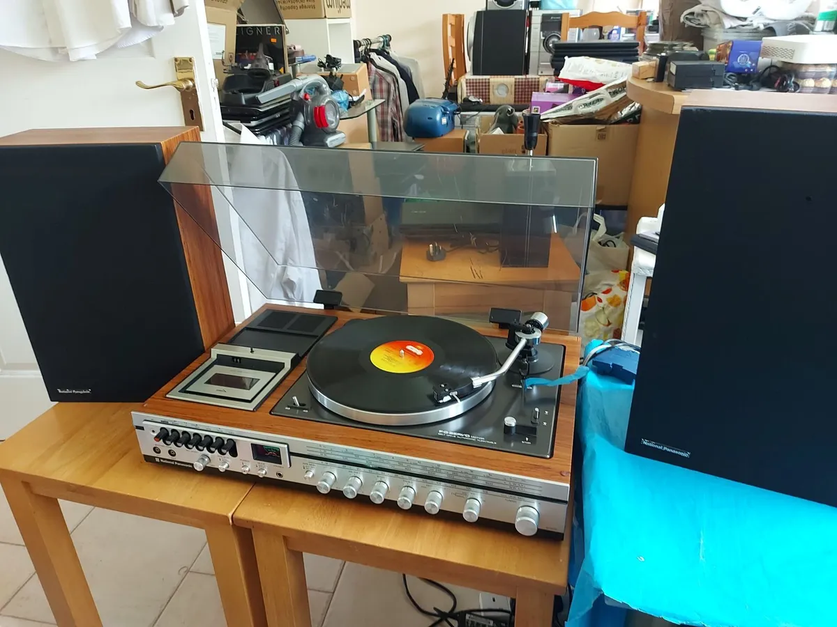 National Panasonic Stereo Music Centre, SG-2070L - Image 1