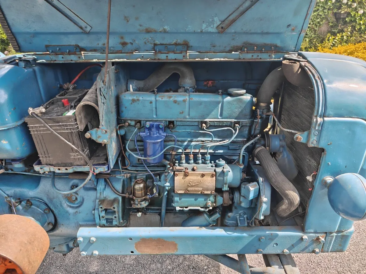 Vintage tractor 1955 Fordson Major - Image 4