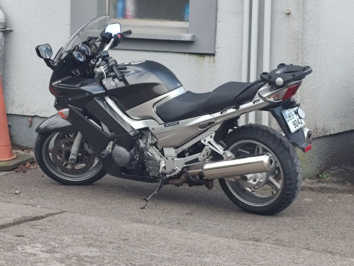 YAMAHA Fjr 2009 - Image 4