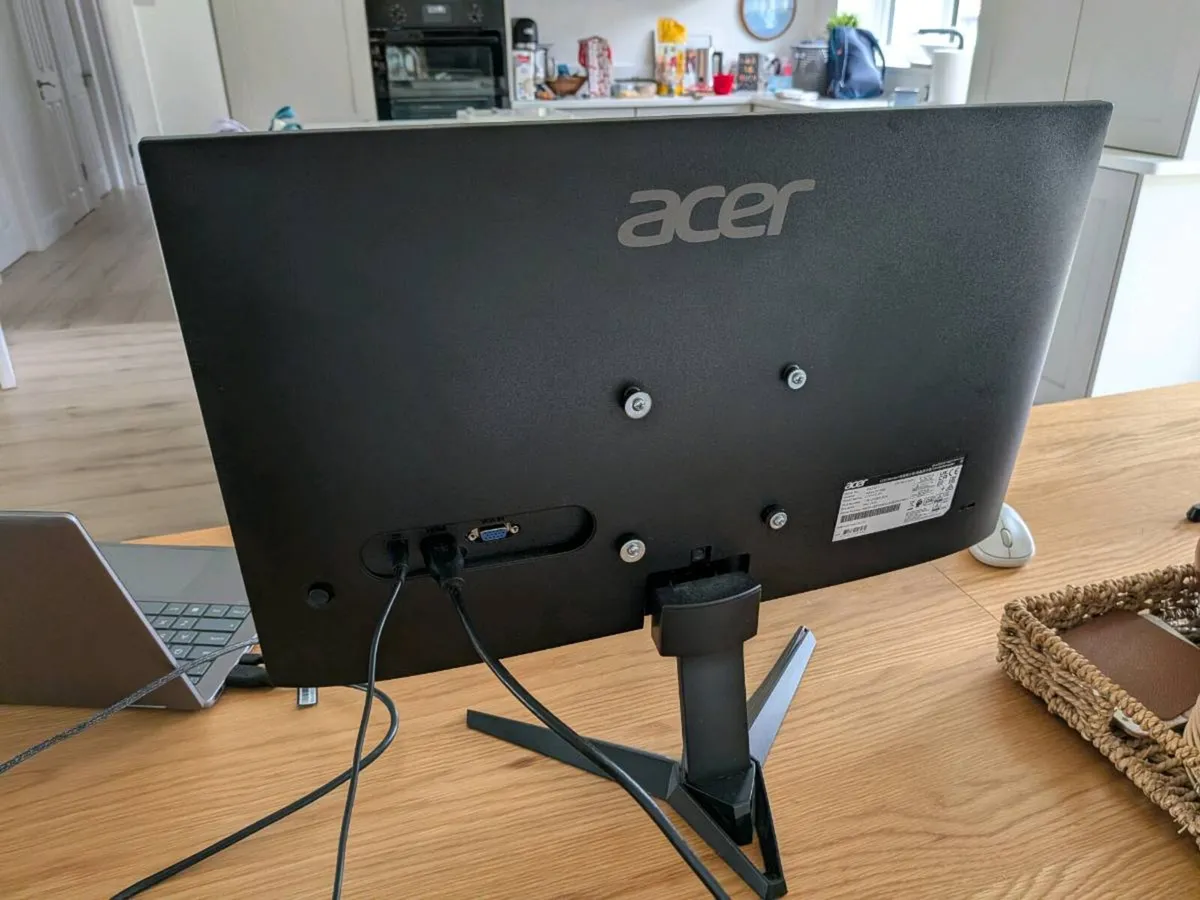 Title: Acer 23.8" Full HD IPS Monitor (KA242Y) – E - Image 2