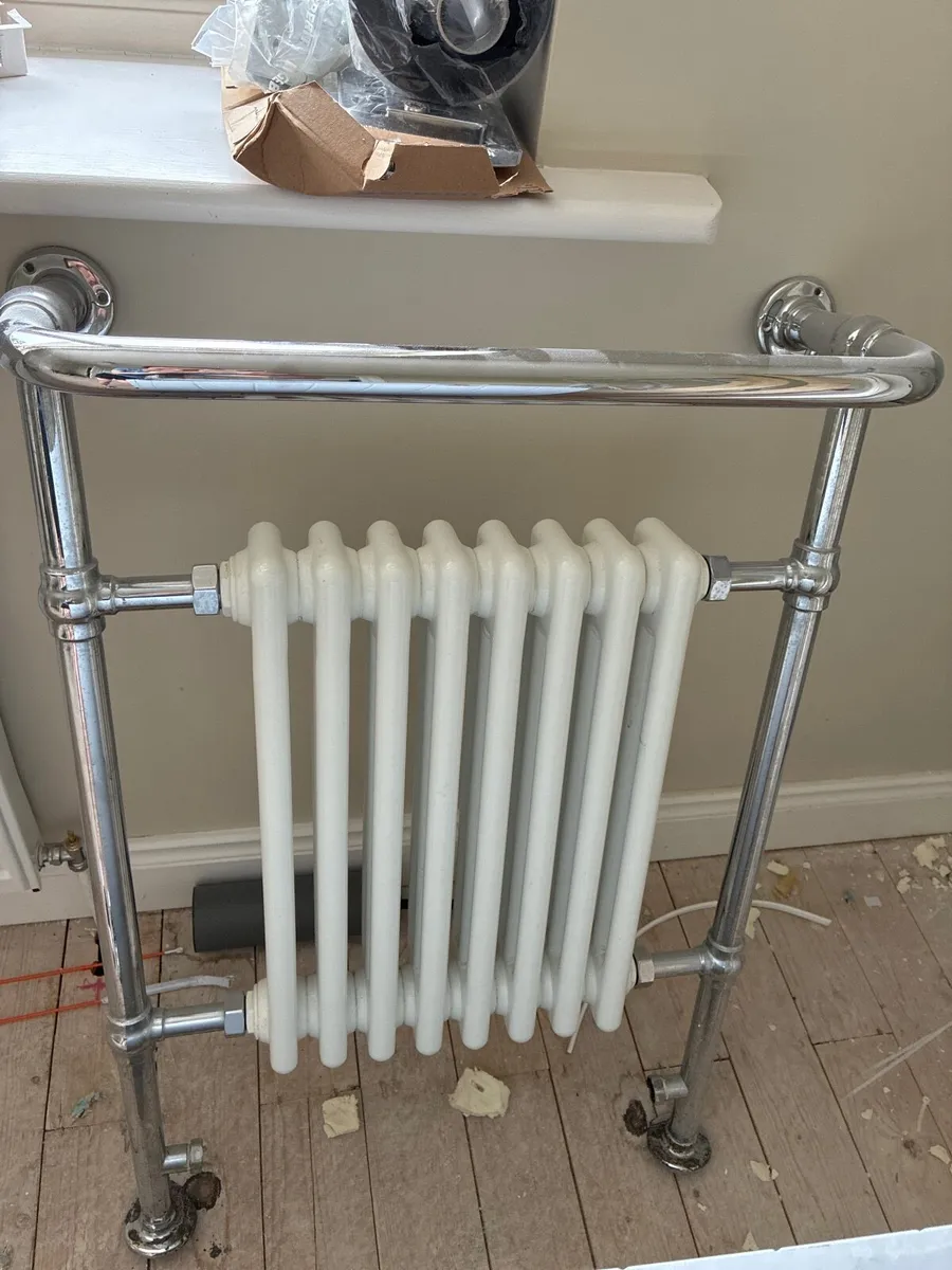 Traditional Chrome Heated Towel Rail Radiator - Image 1